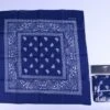 Zakdoek Donker Blauw Met Motief